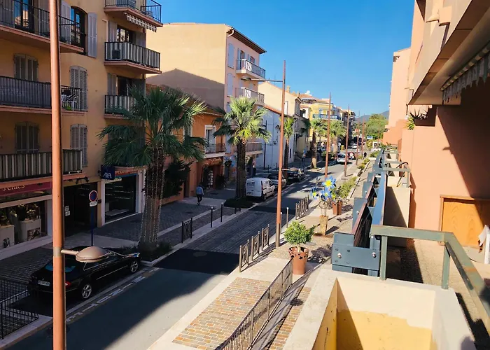 Apartment Lecactus Avec Terrasse Au Coeur De Ste-maxime Sainte-Maxime