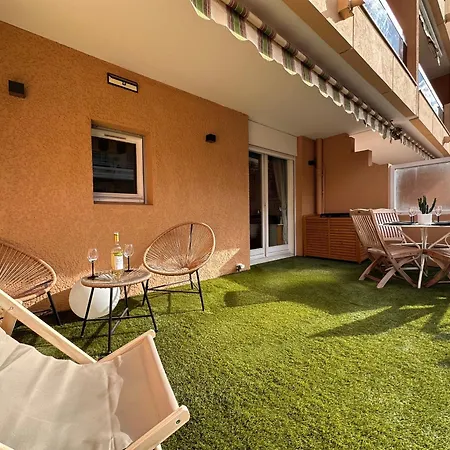 Apartamento Nouveaute-charmant Lecactus Avec Terrasse Au Coeur De Ste-maxime Sainte-Maxime