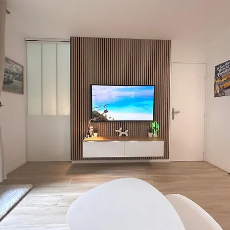 Nouveaute-charmant Lecactus Avec Terrasse Au Coeur De Ste-maxime * Sainte-Maxime