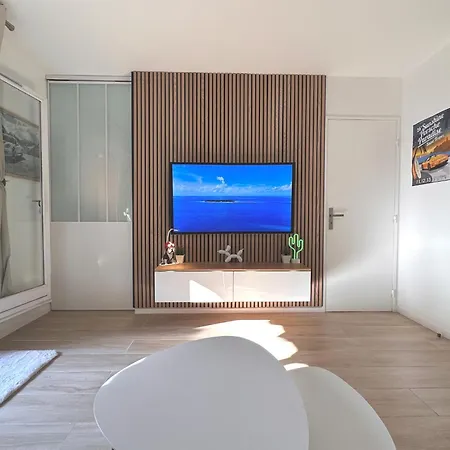 Nouveaute-charmant Lecactus Avec Terrasse Au Coeur De Ste-maxime * Sainte-Maxime