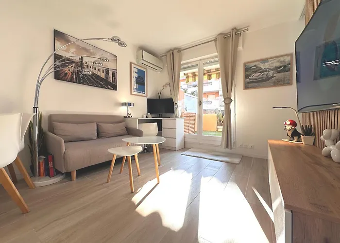 Nouveaute-charmant Lecactus Avec Terrasse Au Coeur De Ste-maxime * Sainte-Maxime